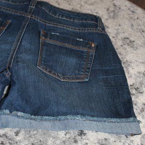 Fun and flirty Apt 9 roll cuff shorts